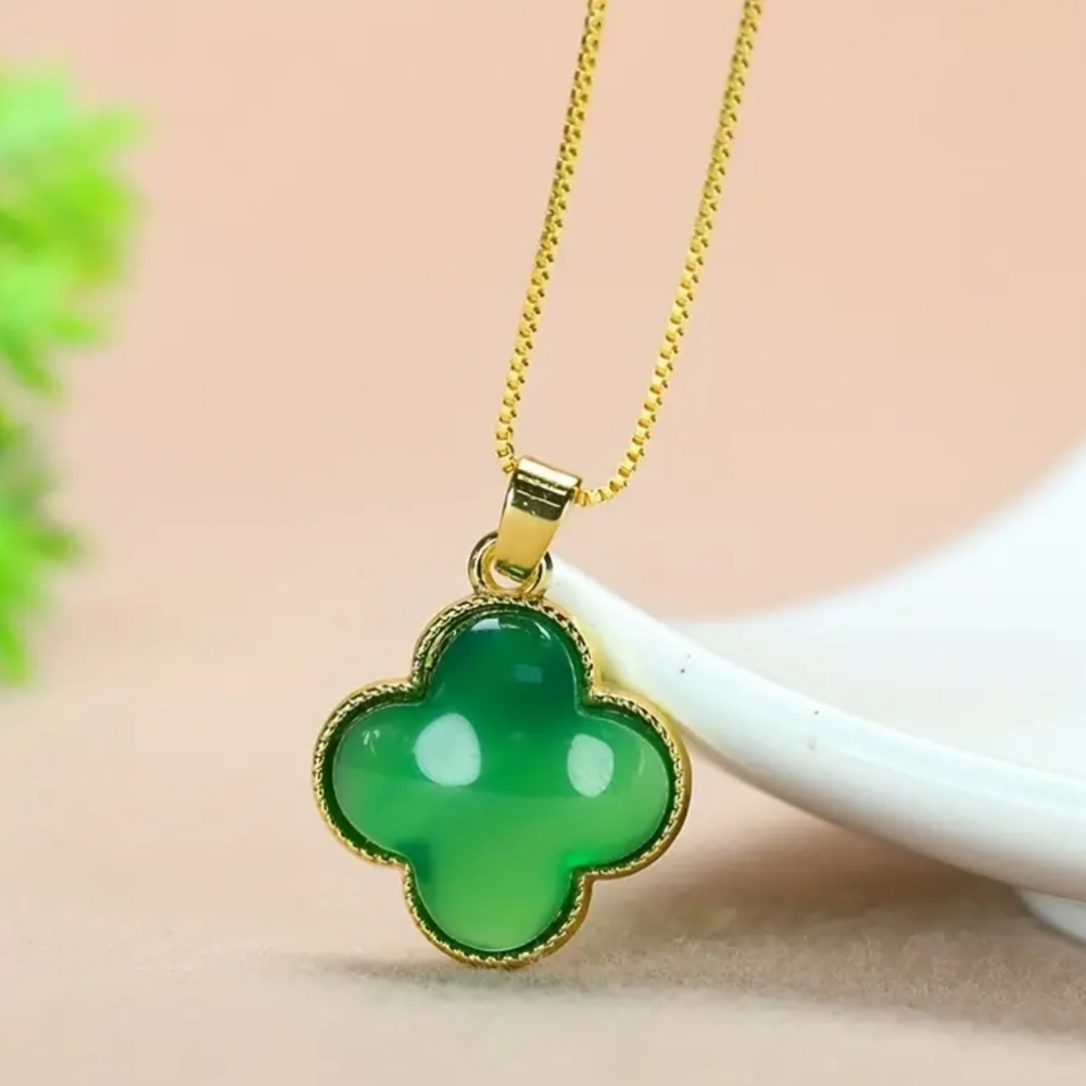 Fashion Green  4 leaf clover necklace
